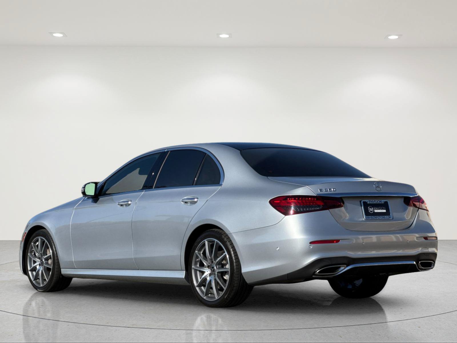 Certified 2022 Mercedes-Benz E 350 Sedan image 4