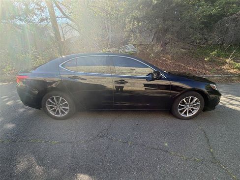 Used 2019 Acura TLX w/ Technology Package FWD image 8