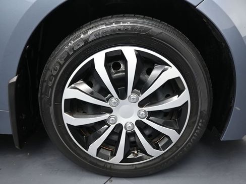 Used 2024 Toyota Corolla LE image 5