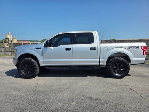 Used 2018 Ford F150 XLT AWD/4WD image 5