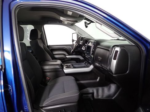 Used 2017 Chevrolet Silverado 2500 LT AWD/4WD image 38