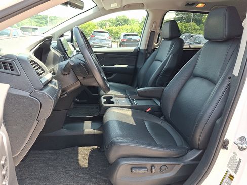 Used 2025 Honda Odyssey EX-L image 14