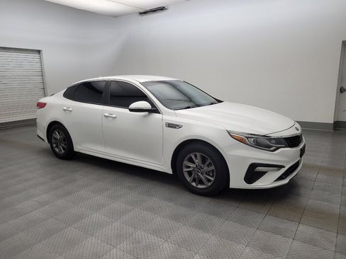Used 2020 Kia Optima LX FWD image 11