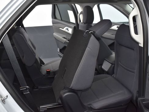 New 2026 Ford Explorer Active image 14