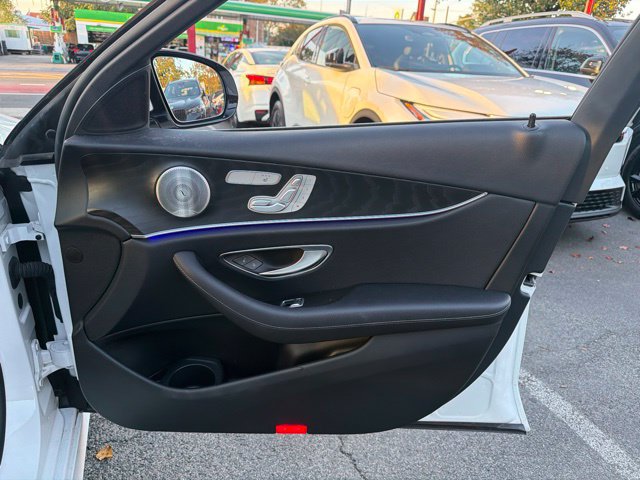 Used 2022 Mercedes-Benz E 350 Sedan image 28
