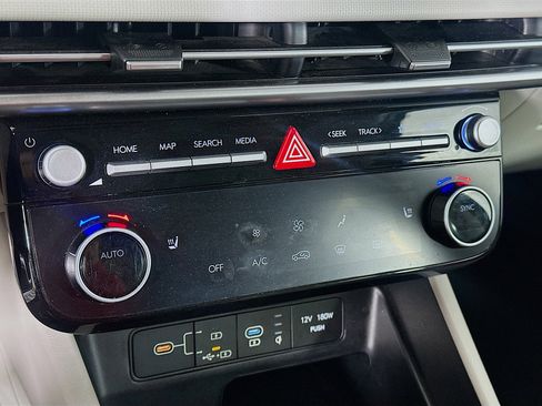 Used 2025 Hyundai Tucson SEL FWD image 23