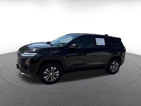 Used 2025 Chevrolet Equinox LT FWD image 8