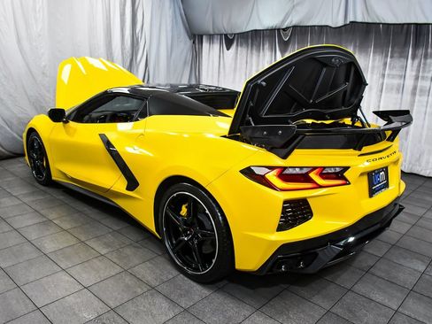Used 2025 Chevrolet Corvette Stingray Preferred Conv w/ 2LT RWD image 58