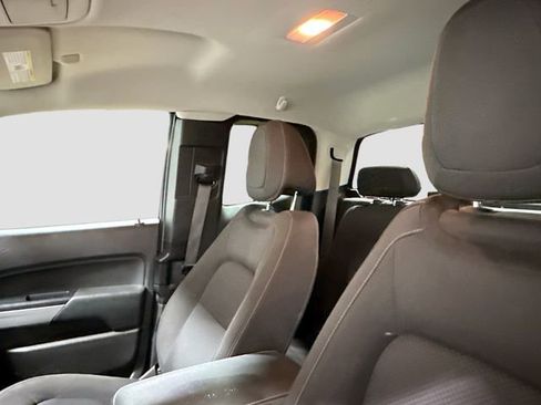 Used 2019 Chevrolet Colorado LT w/ LT Convenience Package image 20