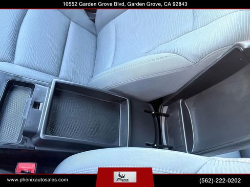 Used 2013 Hyundai Sonata Hybrid image 32