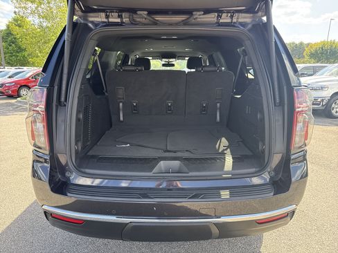 Used 2024 Chevrolet Suburban LT AWD/4WD image 20