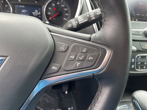 Used 2024 Chevrolet Equinox LT AWD/4WD image 26