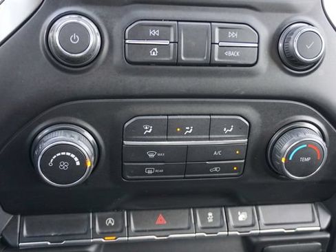Used 2020 Chevrolet Silverado 1500 LT w/ LT Value Package RWD image 27