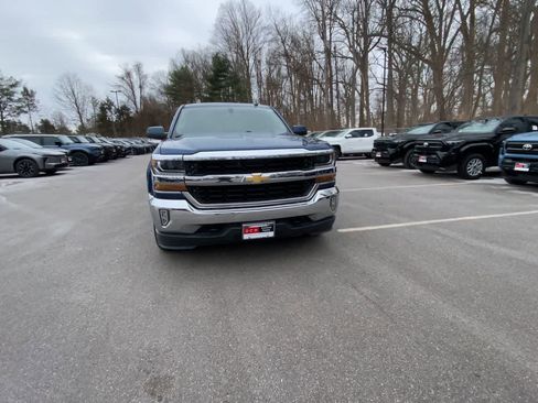Used 2017 Chevrolet Silverado 1500 LT w/ All Star Edition AWD/4WD image 6