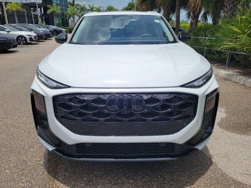 Certified 2026 Audi Q3 quattro 2.0T AWD/4WD image 3