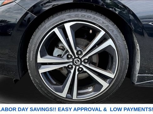 Used 2020 Nissan Sentra SR FWD image 30