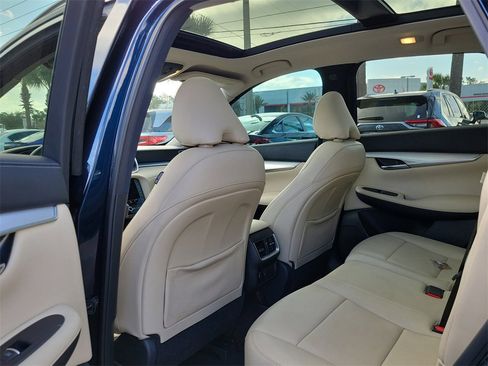 Used 2021 INFINITI QX50 Luxe image 16