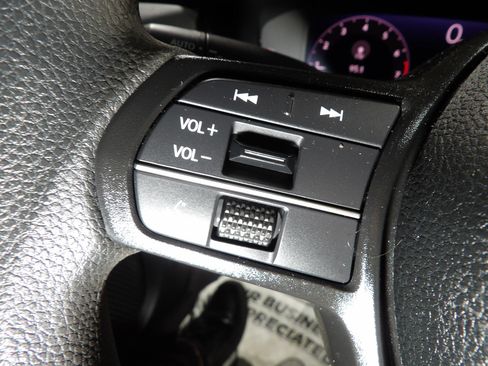 Used 2023 Honda Accord EX image 20