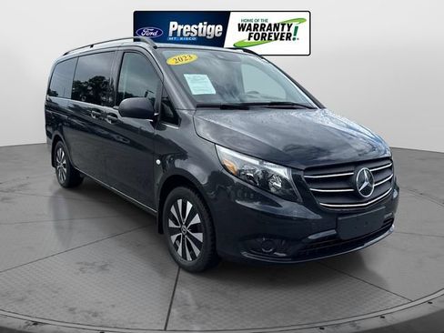 Used 2023 Mercedes-Benz Metris Passenger image 1