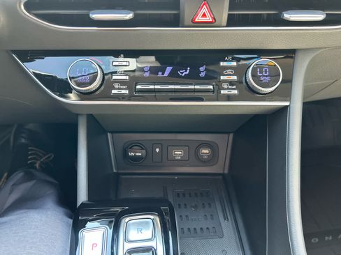 Used 2020 Hyundai Sonata Limited w/ Cargo Package FWD image 18