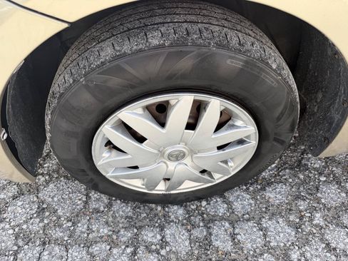 Used 2008 Toyota Sienna LE FWD image 12