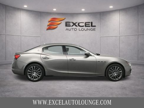 Used 2021 Maserati Ghibli S RWD image 10