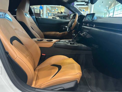 Used 2026 Toyota Supra Premium w/ Driver Assist Package image 28