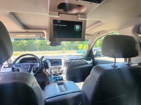 Used 2018 GMC Yukon SLT w/ Open Road Package AWD/4WD image 27