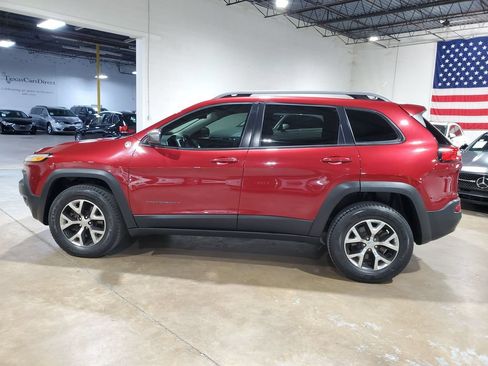 Used 2015 Jeep Cherokee Trailhawk w/ Comfort/Convenience Group AWD/4WD image 13