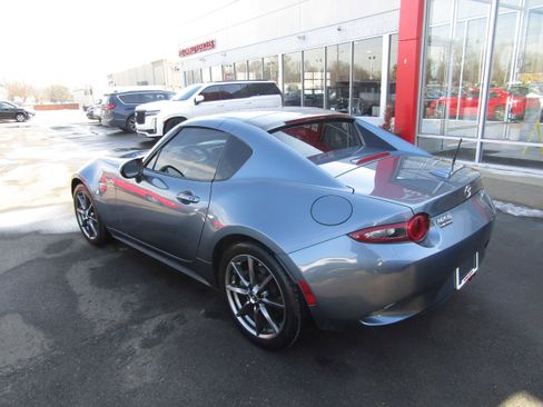 Used 2017 MAZDA MX-5 Miata RF Grand Touring image 9