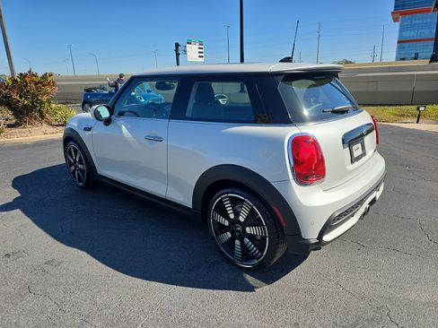Used 2023 MINI Cooper S image 6
