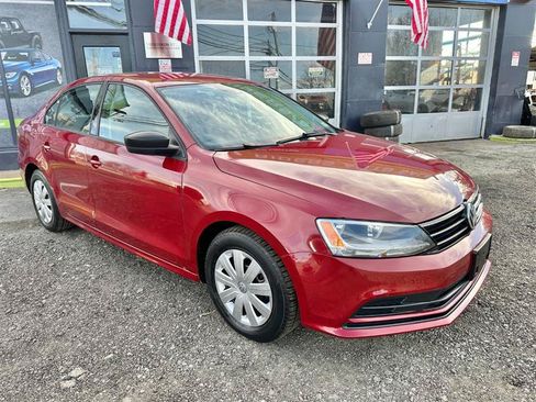 Used 2016 Volkswagen Jetta S FWD image 4