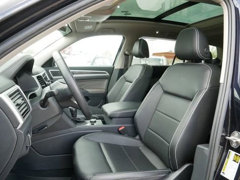 Certified 2022 Volkswagen Atlas SE AWD/4WD image 15