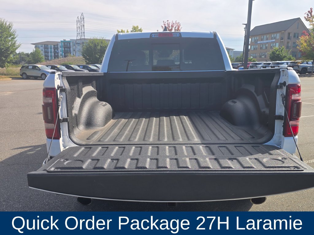 Used 2023 RAM 1500 Laramie AWD/4WD image 4