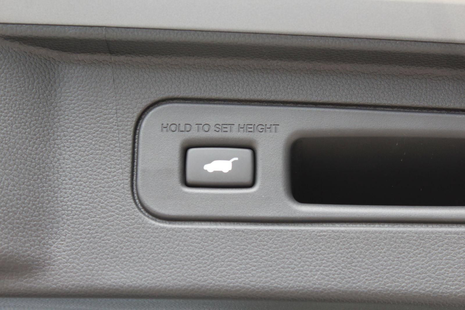 New 2025 Honda Pilot EX-L image 10
