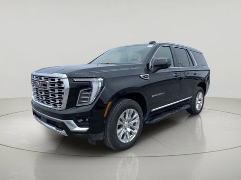 Used 2025 GMC Yukon Denali AWD/4WD image 7