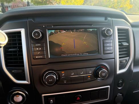 Used 2019 Nissan Titan S w/ S Utility Package image 22