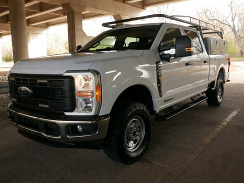 Used 2023 Ford F250 XL w/ 360-Degree Camera Package image 24