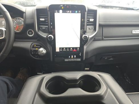 Certified 2025 RAM 1500 Laramie image 26