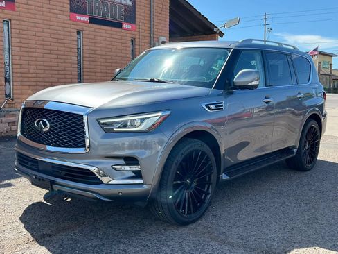 Used 2018 INFINITI QX80 2WD w/ Driver Assistance Package image 2