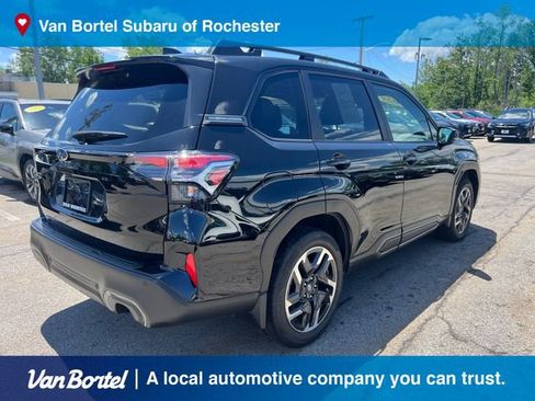 Certified 2025 Subaru Forester Limited AWD/4WD image 6