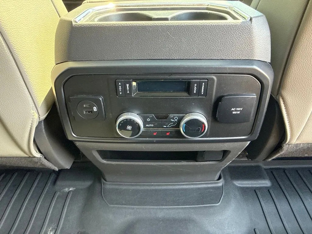 Used 2021 Ford Expedition Limited AWD/4WD image 36