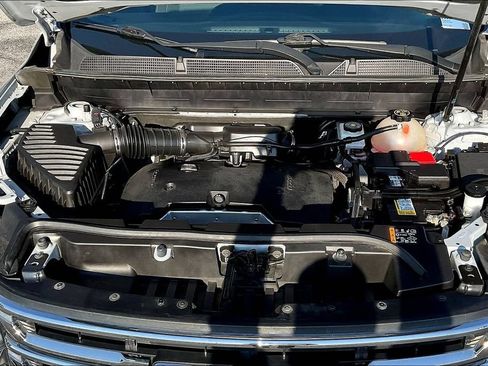 Used 2020 GMC Acadia SLE FWD image 35