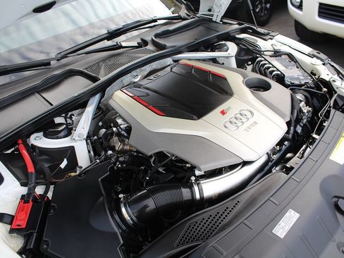 Used 2019 Audi RS 5 w/ Dynamic Package AWD/4WD image 35