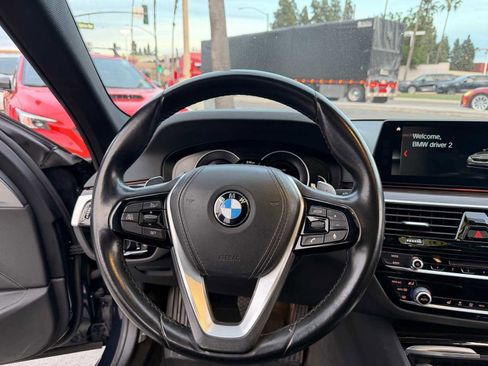 Used 2017 BMW 540i image 21