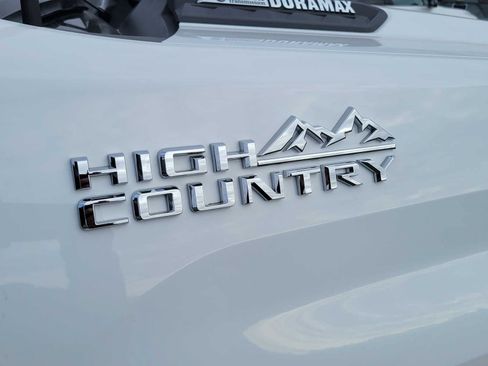 New 2025 Chevrolet Silverado 2500 High Country w/ Technology Package image 14