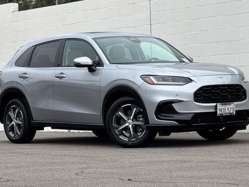 Used 2024 Honda HR-V EX-L image 2