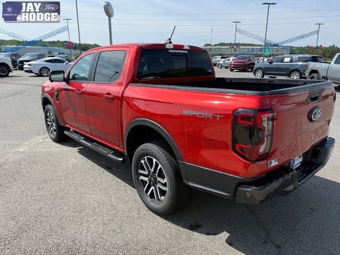 Certified 2024 Ford Ranger Lariat RWD image 5