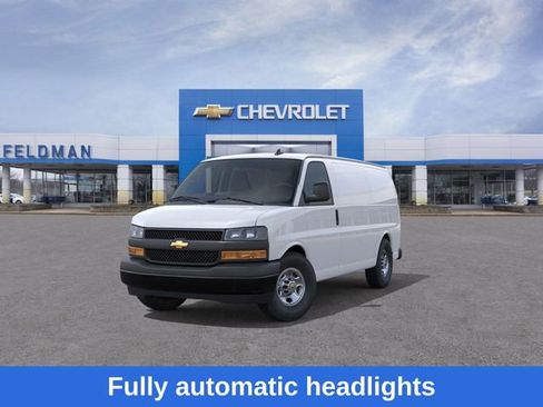 New 2025 Chevrolet Express 2500 Work Van w/ Driver Convenience Package image 9