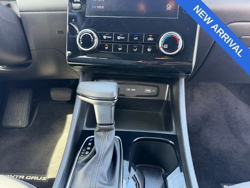 Used 2023 Hyundai Santa Cruz SEL AWD/4WD image 11